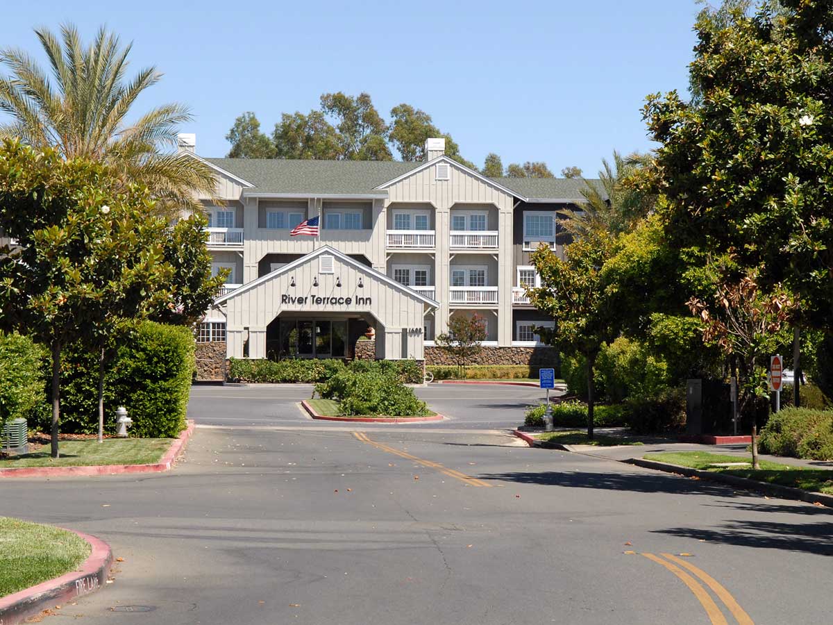 River Terrace Inn, a Noble House Hotel